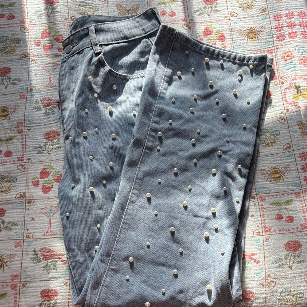 Women's Blue Jeans with Pearl Embellishments